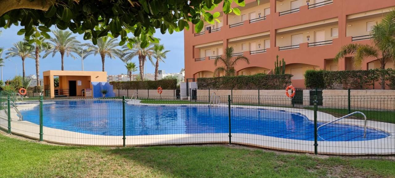 Homes Of Spain, Apartamentos Paraiso De Vera Playa, Ed Tahiti, Bajo G A Pie De La Playa, Vistas Piscina エクステリア 写真